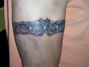 armband.jpg